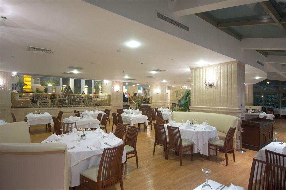 Eser Premium Hotel & Spa Бююкчекмедже Экстерьер фото The restaurant