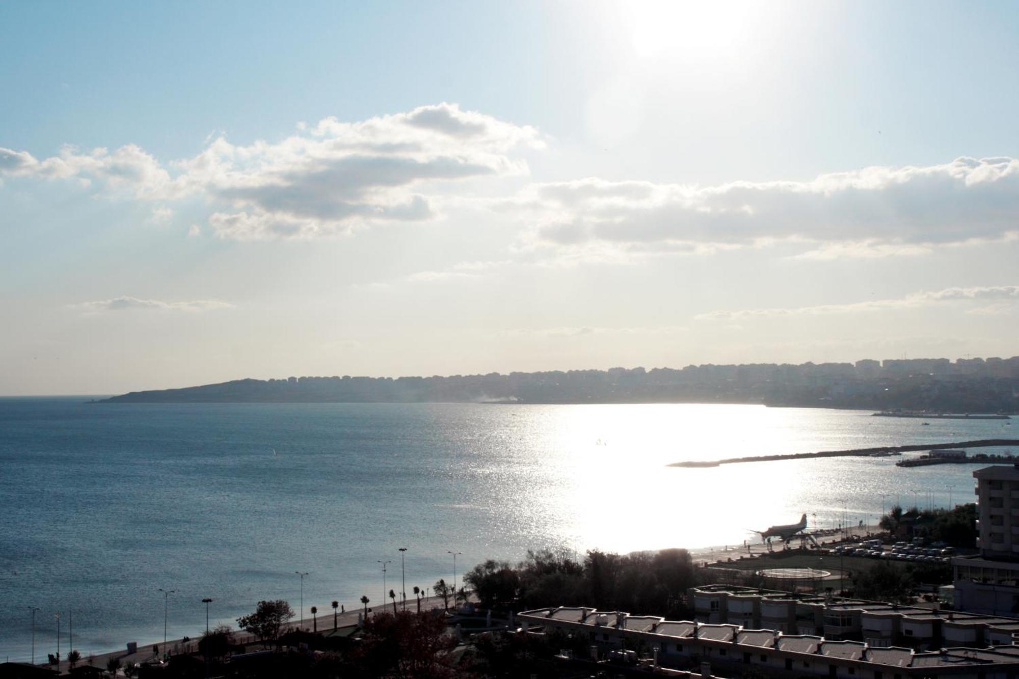 Eser Premium Hotel & Spa Бююкчекмедже Экстерьер фото View of the Sea of Galilee