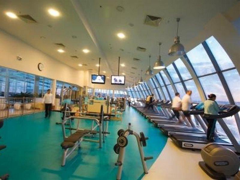 Eser Premium Hotel & Spa Бююкчекмедже Экстерьер фото The gym at the University of Nottingham Malaysia Campus