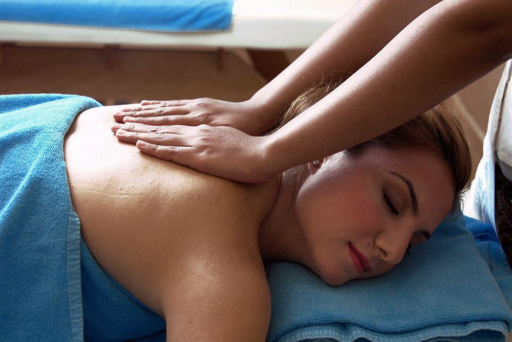Eser Premium Hotel & Spa Бююкчекмедже Экстерьер фото Massage